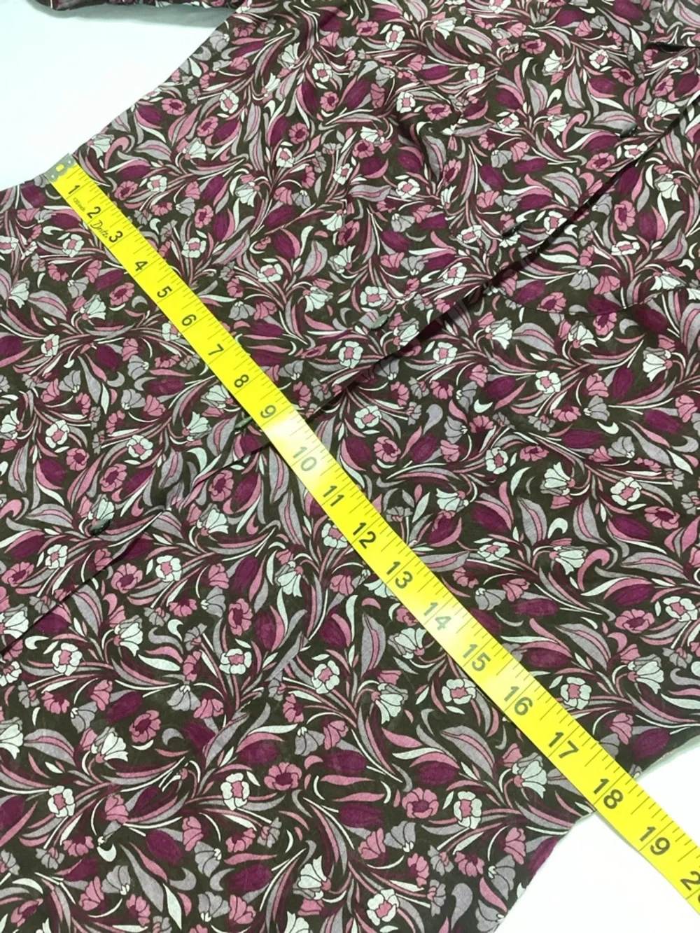 Banana Republic Maroon and Pink Floral Print Button-Down Shirt - Picture 9 of 10